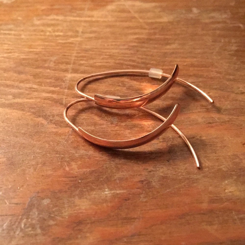 Rose gold loop earrings